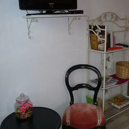 La Bonbonniere شقة سارلا لا كانيدا